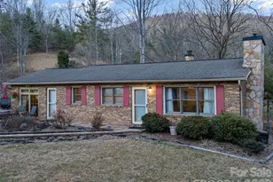 1280 Hamburg Rd, Bakersville, NC 28705 - Photo 28