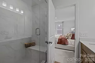 2226 Gladwyne Place, Charlotte, NC 28269 - Photo 20