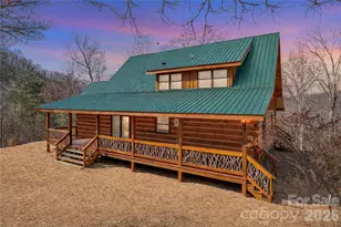 706 Ramble Ln, Canton, NC 28716 - Photo 4