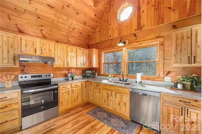 706 Ramble Lane, Canton, NC 28716 - Photo 8