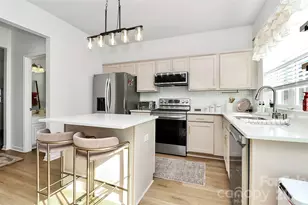 2319 Arbor Vista Dr, Charlotte, NC 28262 - Photo 12