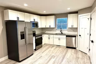 110 Carpenter St, Lincolnton, NC 28092 - Photo 1