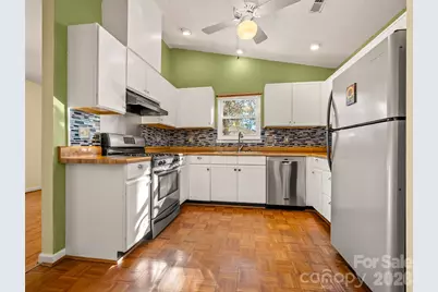 869 Sandburg Terrace, Hendersonville, NC 28791 - Photo 12