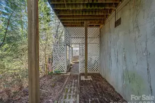 869 Sandburg Ter, Hendersonville, NC 28791 - Photo 32