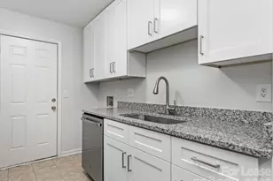 2611 Holton Ave, Charlotte, NC 28208 - Photo 6