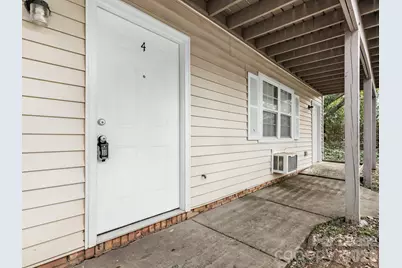 2611 Holton Avenue #4, Charlotte, NC 28208 - Photo 2