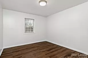 2611 Holton Ave, Charlotte, NC 28208 - Photo 10