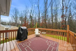 423 19th Ave Ct NE, Hickory, NC 28601 - Photo 14