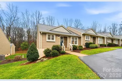 423 19th Avenue Court NE #9, Hickory, NC 28601 - Photo 34