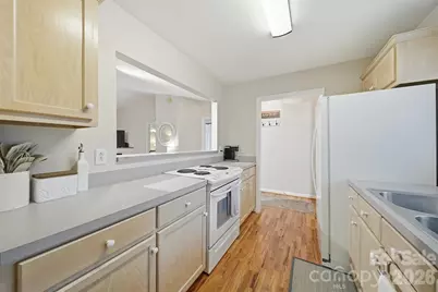 423 19th Avenue Court NE #9, Hickory, NC 28601 - Photo 18