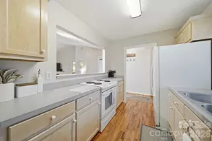 423 19th Ave Ct NE, Hickory, NC 28601 - Photo 18