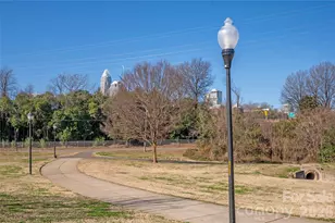 841 Seigle Point Dr, Charlotte, NC 28204 - Photo 4