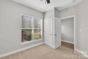 841 Seigle Point Dr, Charlotte, NC 28204 - Photo 26