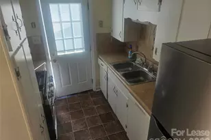 252 5th Ave NE, Hickory, NC 28601 - Photo 14