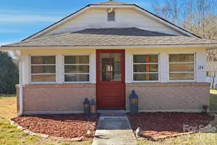 174 Shumate Ln, North Wilkesboro, NC 28659 - Photo 2