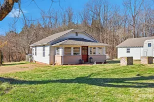 174 Shumate Ln, North Wilkesboro, NC 28659 - Photo 4