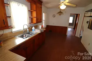 5000 Jackson Dr, Charlotte, NC 28269 - Photo 6