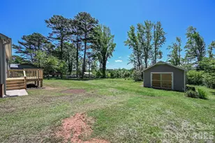 2209 Waverly Dr, Monroe, NC 28112 - Photo 8