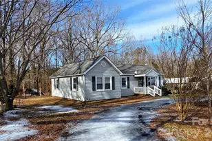 833 Dennis St, Troy, NC 27371 - Photo 8