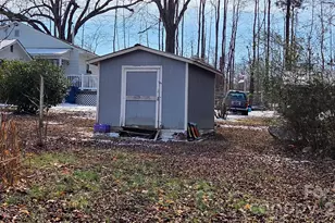 833 Dennis St, Troy, NC 27371 - Photo 6