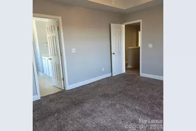 5840 Timbertop Lane, Charlotte, NC 28215 - Photo 14