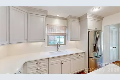 6810 Rosemary Lane, Charlotte, NC 28210 - Photo 14