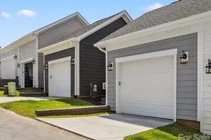 135 Cherry Spgs Ln, Asheville, NC 28804 - Photo 26