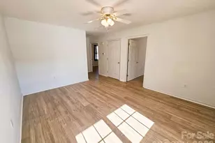 151 24th St NW, Hickory, NC 28601 - Photo 6