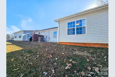 151 24th Street NW, Hickory, NC 28601 - Photo 34