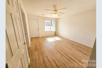 151 24th Street NW, Hickory, NC 28601 - Photo 8