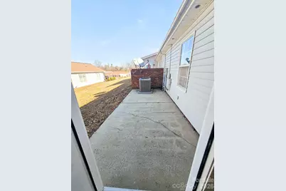 151 24th Street NW, Hickory, NC 28601 - Photo 32