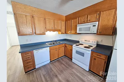 151 24th Street NW, Hickory, NC 28601 - Photo 26