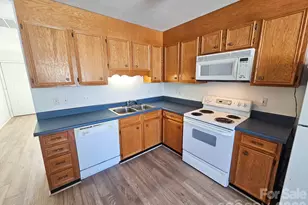 151 24th St NW, Hickory, NC 28601 - Photo 26