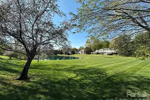 7027 Quail Hill Rd, Charlotte, NC 28210 - Photo 2