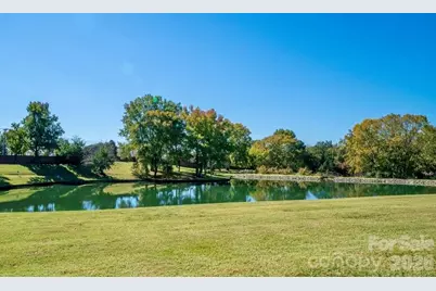 7027 Quail Hill Road, Charlotte, NC 28210 - Photo 2