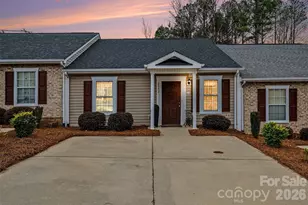 2073 Pin Oak Pl, Cramerton, NC 28032 - Photo 1