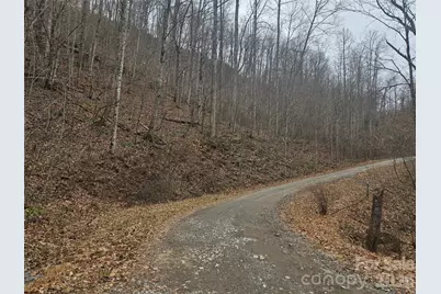 000 Icicle Ridge, Sylva, NC 28779 - Photo 2