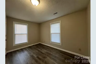 605 Scruggs Street, Gastonia, NC 28052 - Photo 6