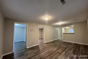 605 Scruggs St, Gastonia, NC 28052 - Photo 2