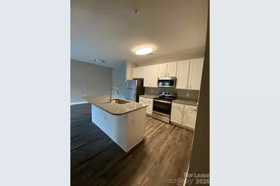 90 Riverside Drive, Hickory, NC 28601 - Photo 10