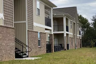 90 Riverside Dr, Hickory, NC 28601 - Photo 6