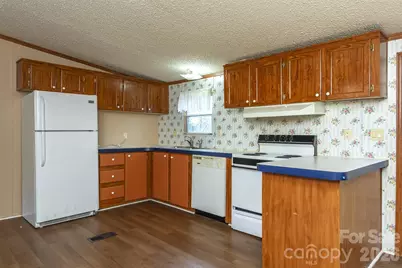 79 Clear View Run Drive, Hendersonville, NC 28792 - Photo 8