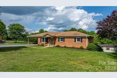 2609 Raintree Street, Connelly Springs, NC 28612 - Photo 2