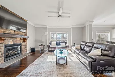 4963 Old River Drive, Hickory, NC 28602 - Photo 10