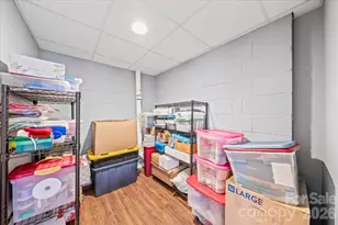 4963 Old River Dr, Hickory, NC 28602 - Photo 34