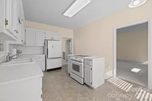 1206 Cole Ave, Rock Hill, SC 29732 - Photo 10