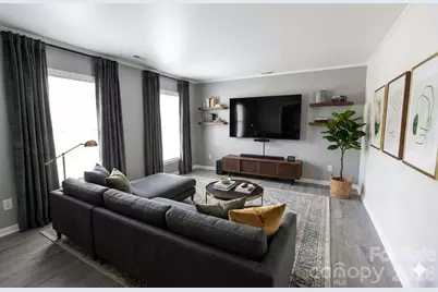 2220 Gaines Avenue, Gastonia, NC 28054 - Photo 8