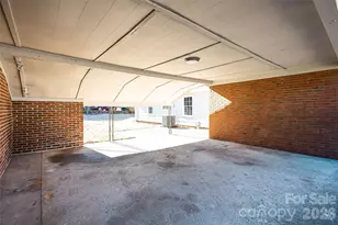 2220 Gaines Ave, Gastonia, NC 28054 - Photo 36