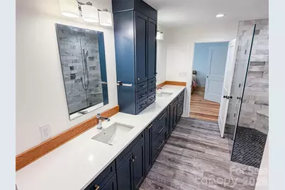 85 20th Avenue NW, Hickory, NC 28601 - Photo 32