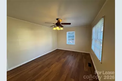 18 Barnes Drive, Belmont, NC 28012 - Photo 2